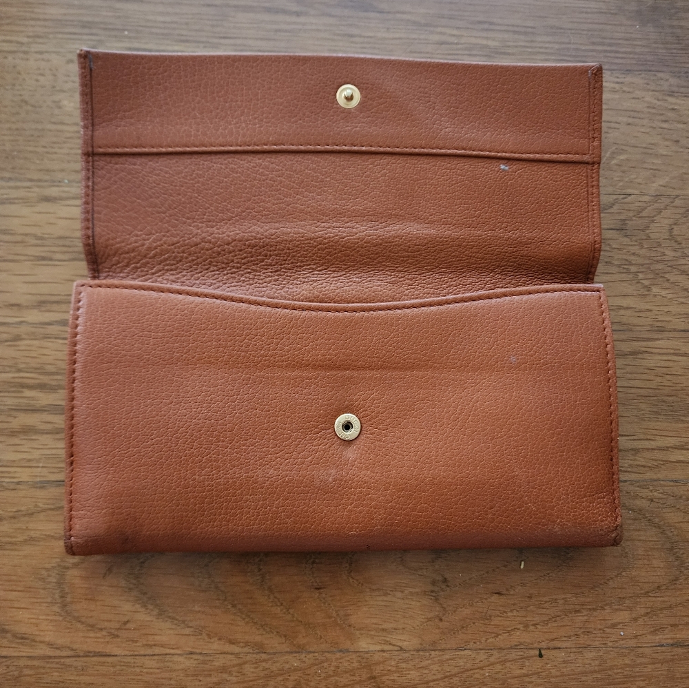 Gucci Tan Leather Women's Wallet - Picture 2 of 13